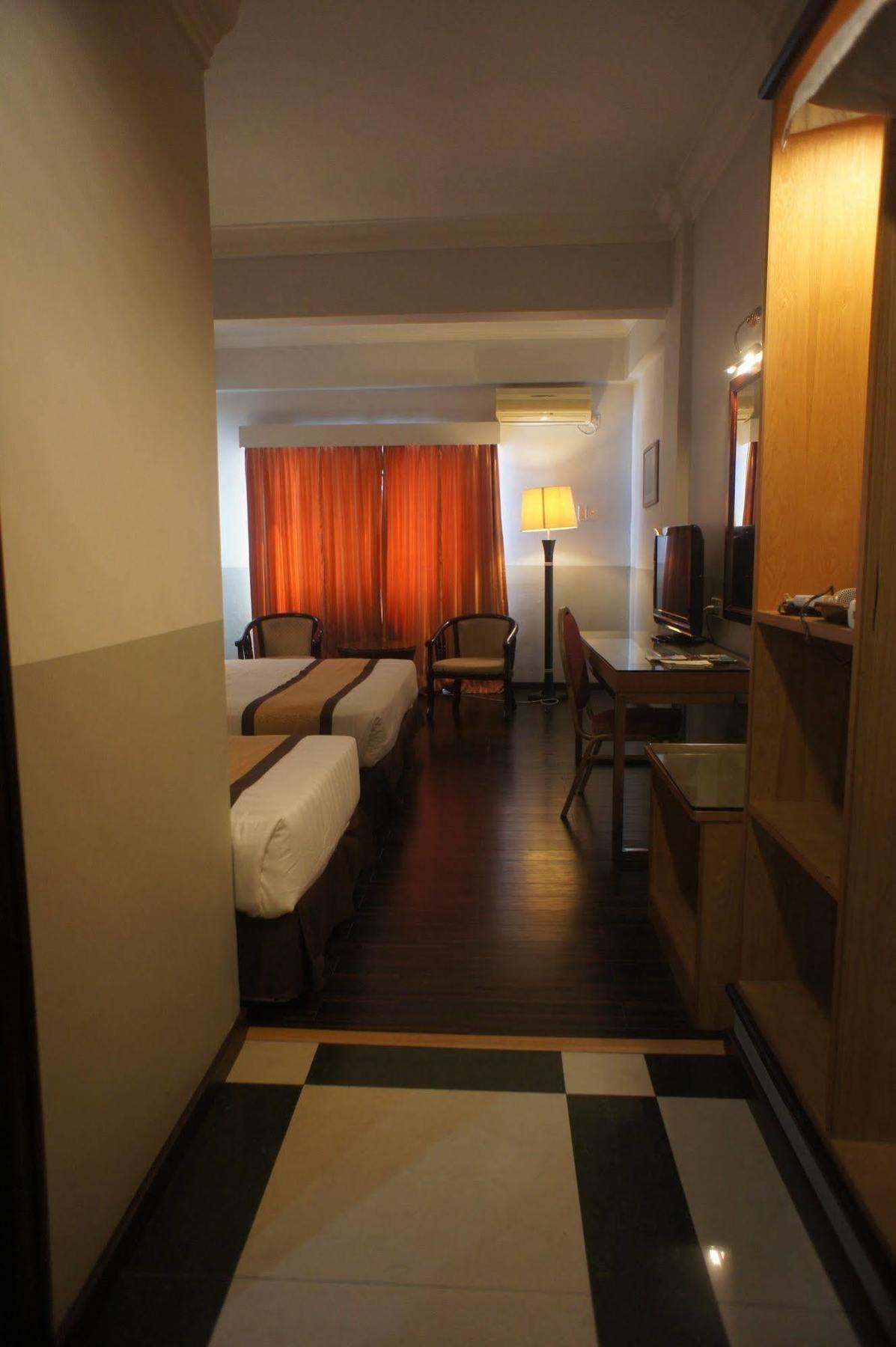 Tyng Garden Hotel SDK Zewnętrze zdjęcie