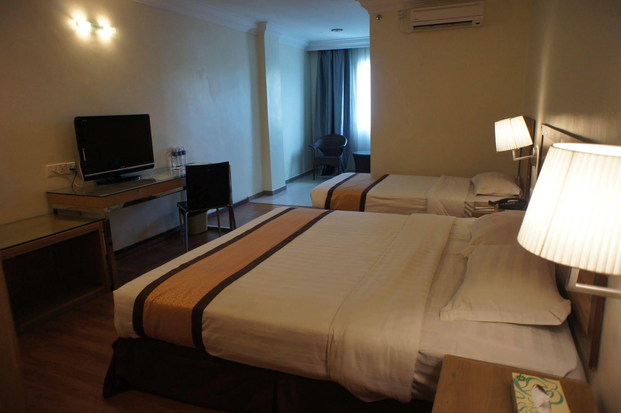 Tyng Garden Hotel SDK Zewnętrze zdjęcie