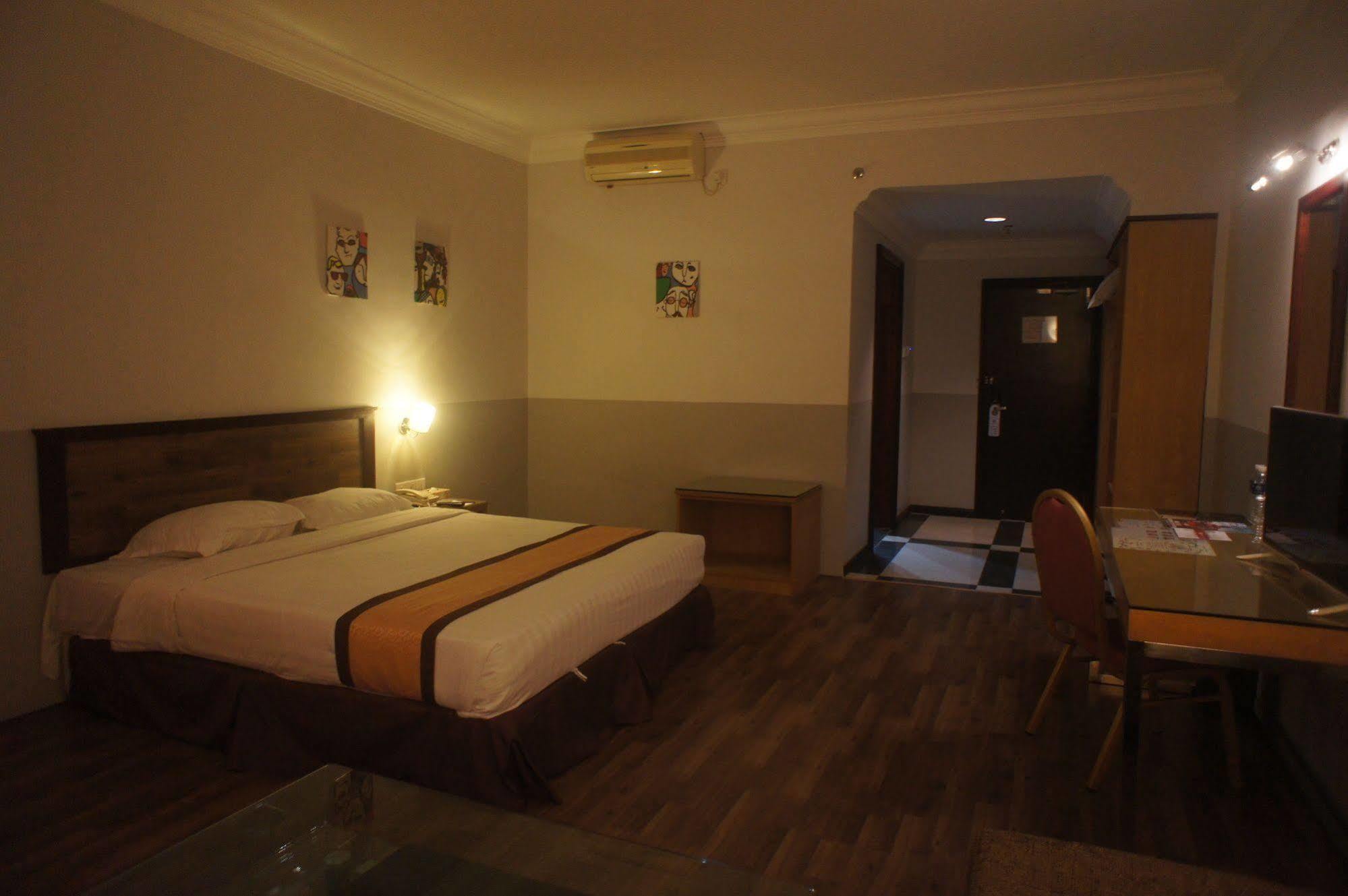 Tyng Garden Hotel SDK Zewnętrze zdjęcie